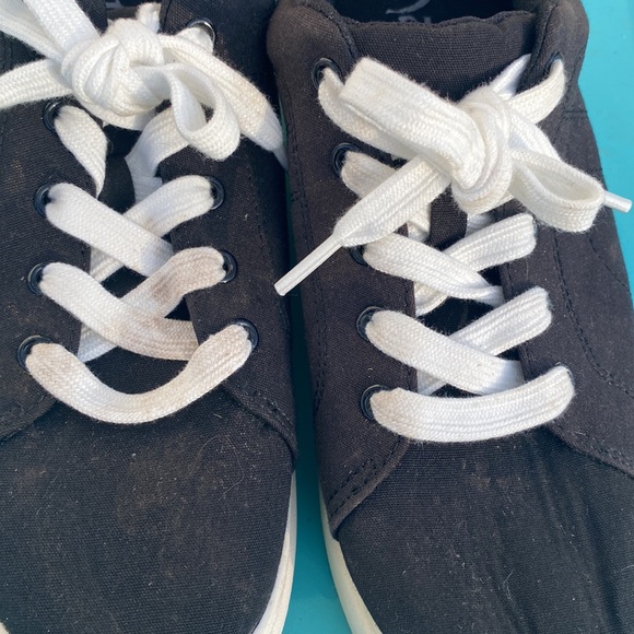 Black platform sneakers - Picture 9 of 9